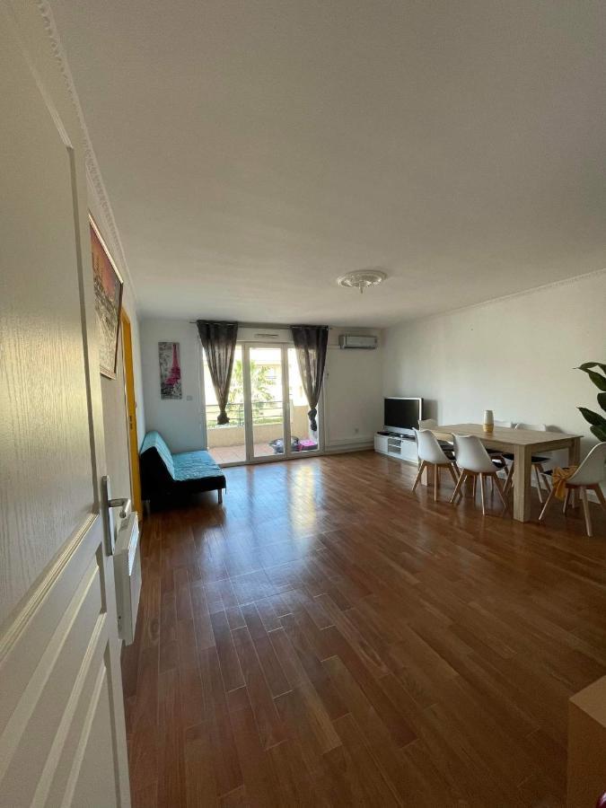 Chhun Apartment Draguignan Exterior photo